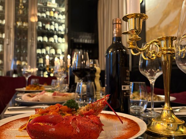 TCHELLO Ristorante Tchelli - Linguine all'astice (Mezzo astice).jpg